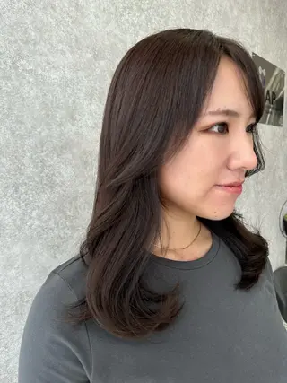 セミロング カラー たなか りなのヘアスタイル