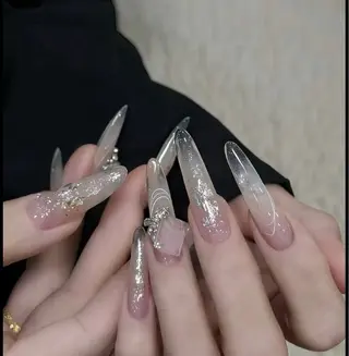 ネイル Heng688 へンのネイルデザイン