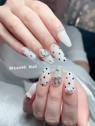 ネイル MoonHi Nail Salon所属・MoonHi Nail 朝霞台のネイルデザイン