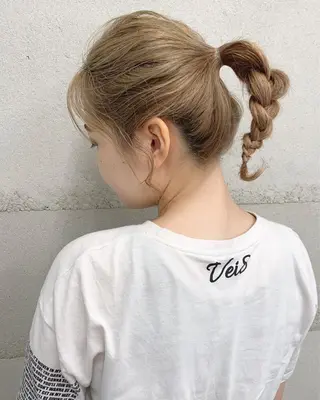 ミディアム 透明感/オリーブ/ グレージュ/YUKAのヘアスタイル