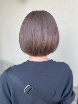 ショート 沢田 瞳のヘアスタイル