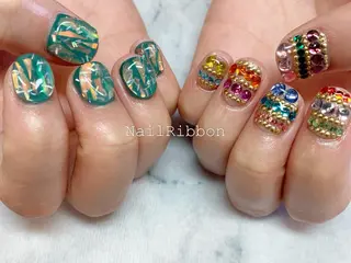 ネイル ネイルリボン 受付スタッフのネイルデザイン