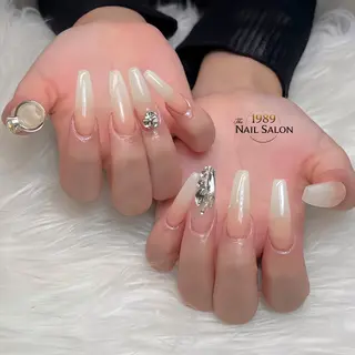 ネイル The 1989 Nail Salonのネイルデザイン