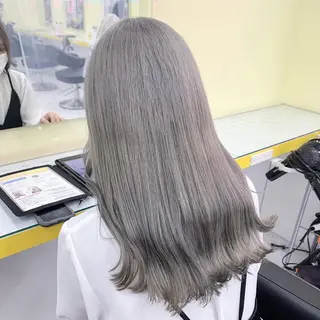 カラー モテ艶🤍透明感 レイヤー🤍ボブのヘアスタイル