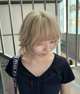 セミロング カラー SALOWIN新宿三丁目【サロウィン】所属・レイヤー🔶髪質改善 🔶透明感カラー青木のヘアスタイル