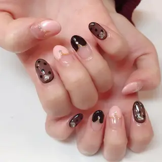 カラー ネイル Q Free nailsのネイルデザイン