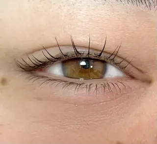 マツエク・マツパ pam eyelash & brow所属・pam 櫻場のマツエク・マツパデザイン