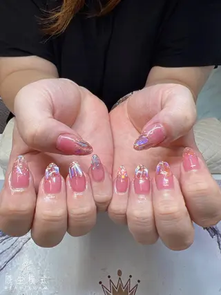 ネイル Guarendo錦糸町店所属・ガレンドウ 白澤 愛子のネイルデザイン