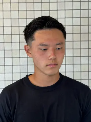 メンズ leo/ロング／ レイヤーカット⛈️のヘアスタイル