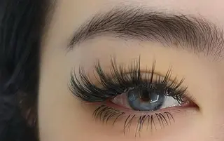 マツエク・マツパ INF ネイルサロンのネイルデザイン