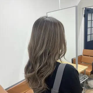 カラー _YUCCA_ rikanaのヘアスタイル