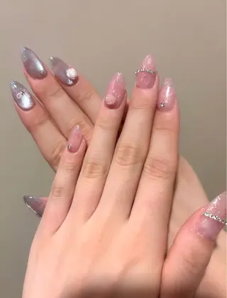 カラー Luxe Nail Salon（Mio）のネイルデザイン