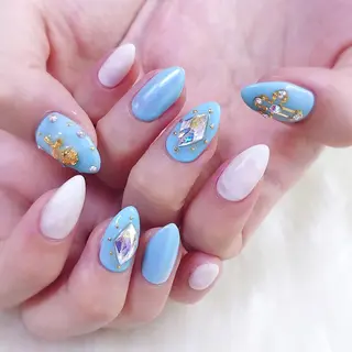 ネイル NOIROUGE所属・NOI ROUGEのネイルデザイン