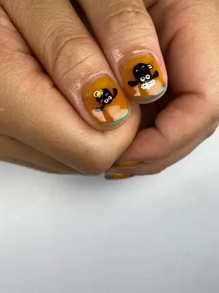 ネイル アトリエみかん所属・MIKA 🍊のネイルデザイン