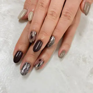 ネイル 黒沢 直子のネイルデザイン