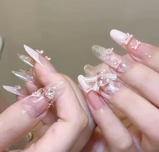 ネイル Pure&Rich Nailのネイルデザイン