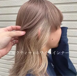 ミディアム 切りっぱなしボブイヤ リングカラー清水隆央のヘアスタイル