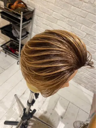 カラー メンズ 髪質改善美容室 BLUE Hair&Life所属・カラー特化☁️🌈 風見　流々香のヘアスタイル