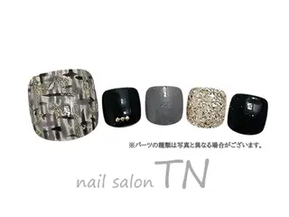 ネイル 中島 実穂のネイルデザイン