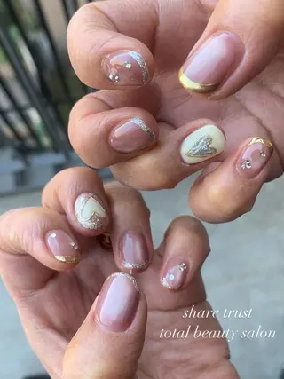 ネイル sharetrust 🐳AKEのネイルデザイン