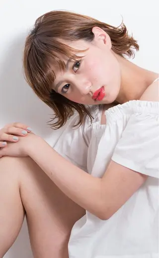 ショート ミディアム パーマ ヘアアレンジ 推し活専用 【派手髪】飯野ゆかりのヘアスタイル