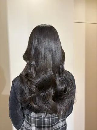 ロング カラー マンツーマン施術🌷 透明感/HIKARIのヘアスタイル
