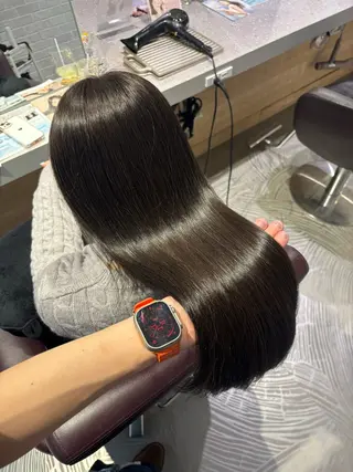 ミディアム カラー ボブぷる艶🌈 艶髪矯正✨遠藤龍雅のヘアスタイル