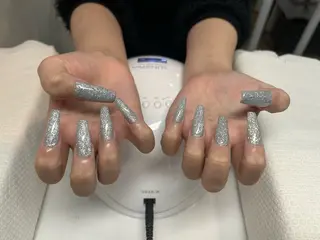 ネイル Nailsalonmarch大宮店所属・宮本 楓のネイルデザイン