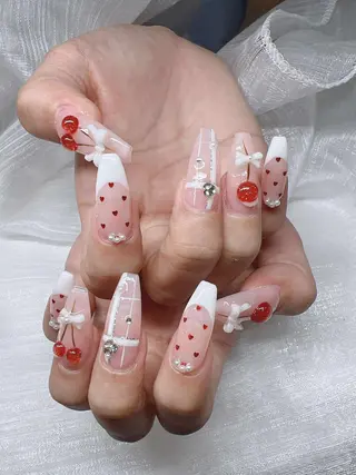ネイル Lee Nailsのネイルデザイン
