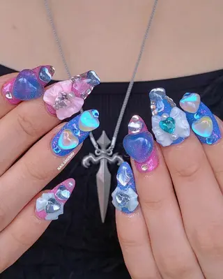 ネイル 3dパーツ/流行り 👧shushu❤️のネイルデザイン