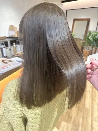 ミディアム 🧸艶ブリーチ/深み カラー🌺Noa🌺のヘアスタイル