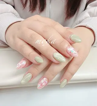 ネイル 胡蝶蘭レディースサロ ンNailMOKAのネイルデザイン
