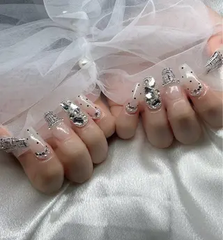 ネイル YOLO NAILのネイルデザイン