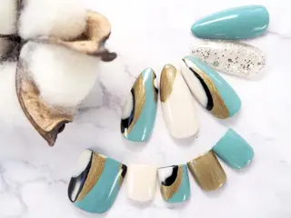 ネイル へぜリヒ ·もものネイルデザイン