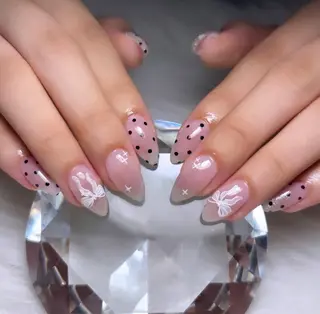 ネイル RE:Bonn所属・salon re:bonnのネイルデザイン