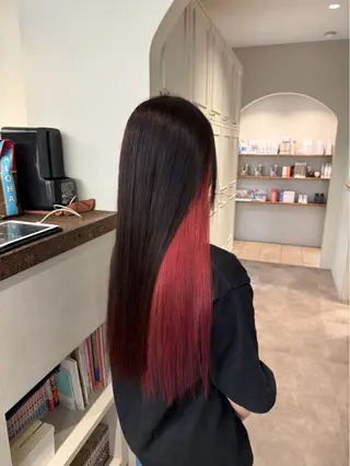 ロング ハイトーン/透明感 カラー/下出有沙のヘアスタイル