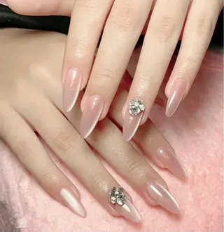 ネイル LETHI LINHのネイルデザイン