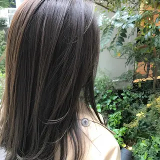 セミロング LOMA🇰🇷 銀座クボタのヘアスタイル