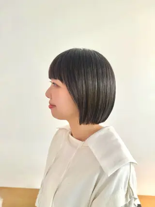 ショート カラー 安永 涼のヘアスタイル