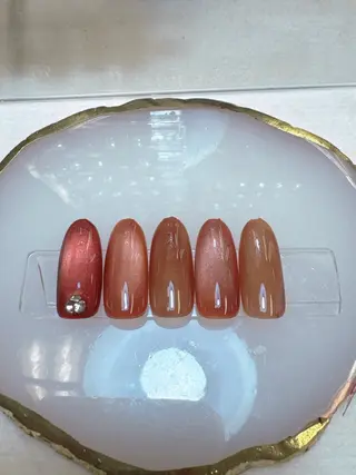 ネイル クイーンズネイル銀座所属・Queeens nailのネイルデザイン