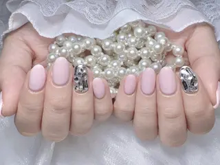 ネイル Hanya 🌈のネイルデザイン