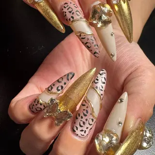 ネイル M. freenailのネイルデザイン