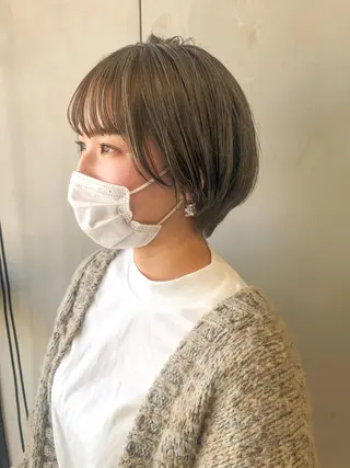 ショート カラー 圧倒的透明感カラー nana🦕のヘアスタイル