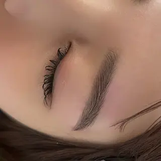 アイブロウ 韓国束感まつげ｜ MANAMI🧸のマツエク・マツパデザイン