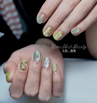 ミディアム YUME Nail Beautyのネイルデザイン