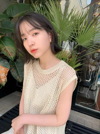 ショート 柔らかブラウン/顔周 りレイヤー♡ユウシのヘアスタイル