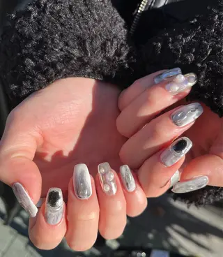 ネイル Aina北千住西口店 井田のネイルデザイン