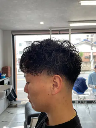ショート メンズ FADE&LINE登戸店所属・🔥メンズ専門 美容師🔥 柳澤陵心のヘアスタイル