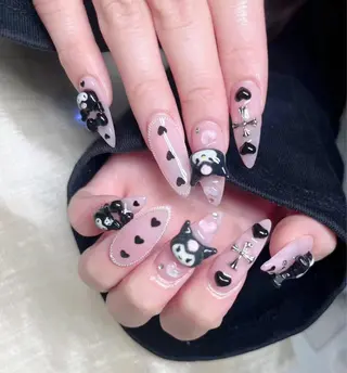 ネイル アヤメネイル 最新チップスカルプのネイルデザイン