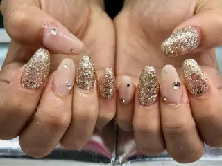 ネイル Epokku ネイルサロンのネイルデザイン